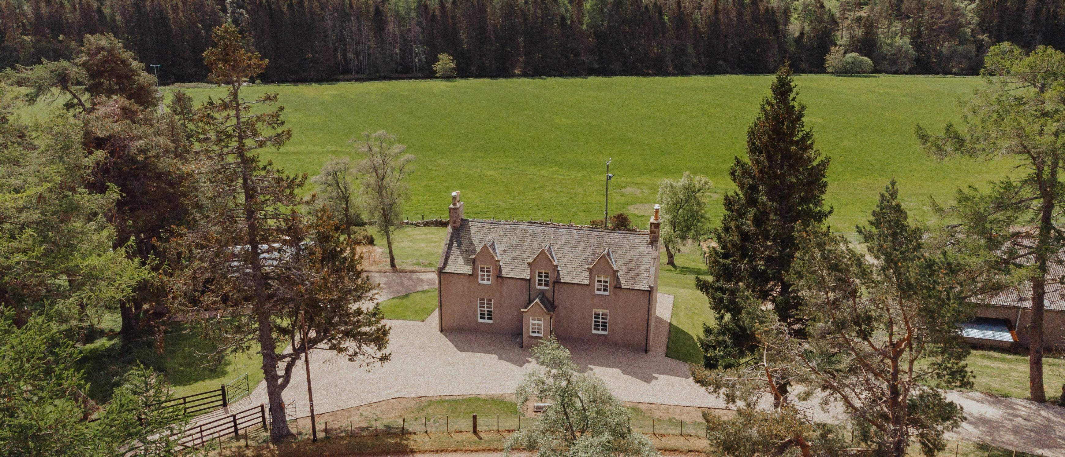 Lonach Coaching Inn